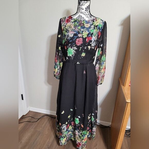 Beautiful black floral and butterfly maxi dress - Picture 1 of 6